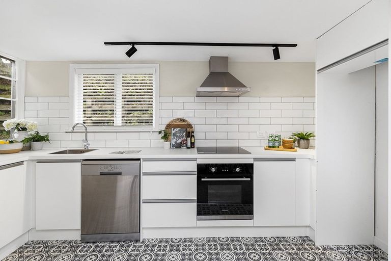 Photo of property in 116 Wallace Street, Mount Cook, Wellington, 6021