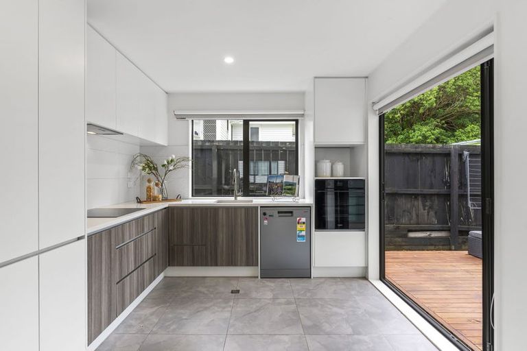 Photo of property in 46b Patons Road, Howick, Auckland, 2014