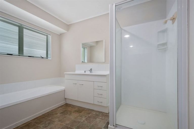 Photo of property in 61 Olympus Grove, Papamoa Beach, Papamoa, 3118