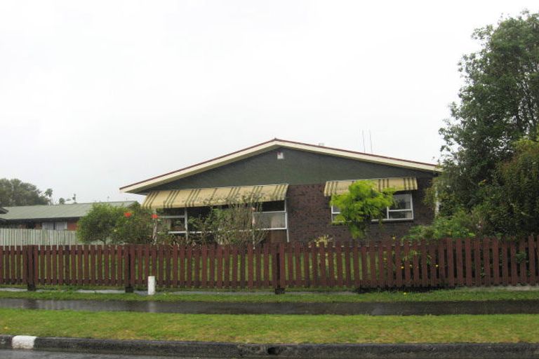 Photo of property in 8 Cypress Gardens Place, Onerahi, Whangarei, 0110