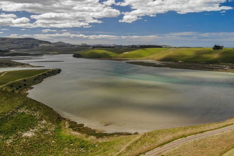 Photo of property in 375 Thorburn Road, Waikouaiti, 9472