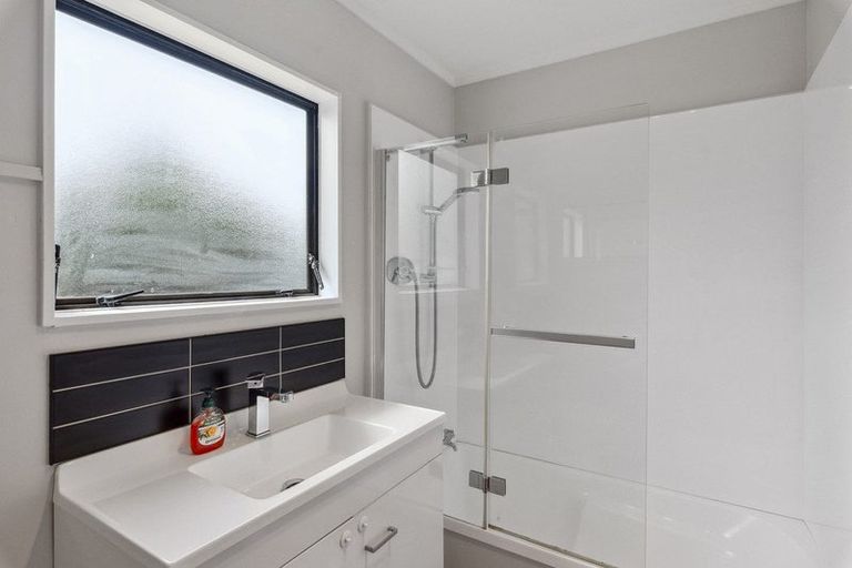 Photo of property in 5 Palmer Court, Paraparaumu, 5032