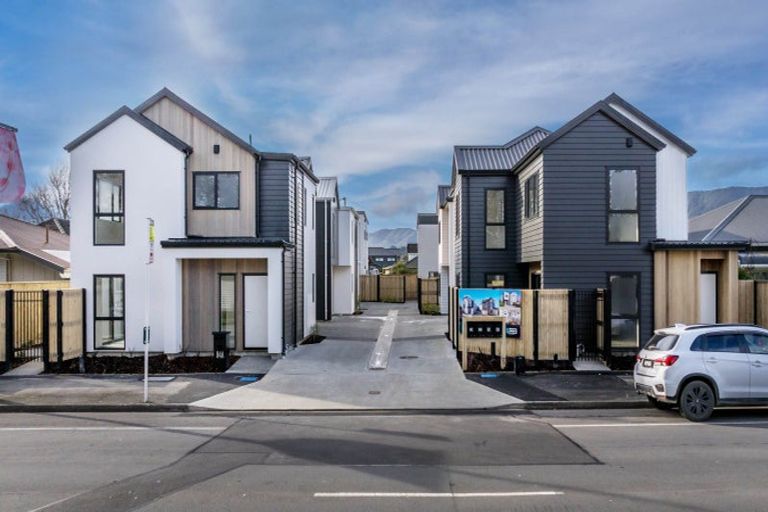 Photo of property in 82a Gibbons Street, Ebdentown, Upper Hutt, 5018