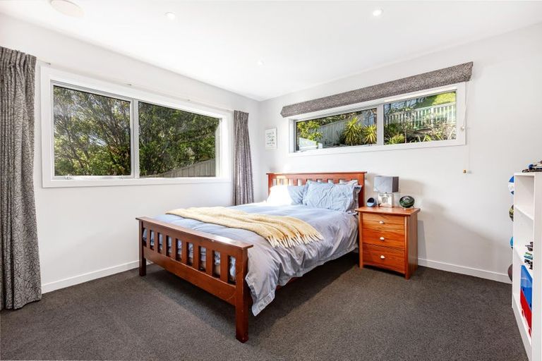 Photo of property in 7 Aoraki Rise, Aotea, Porirua, 5024