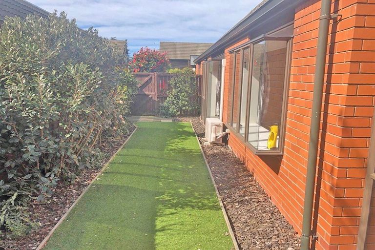 Photo of property in 16/415 Mairehau Road, Parklands, Christchurch, 8083