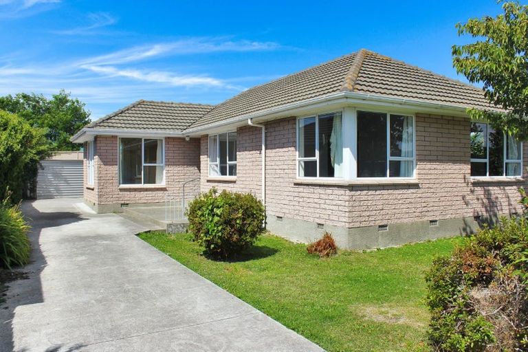 Photo of property in 9 Rollesby Street, Hoon Hay, Christchurch, 8025