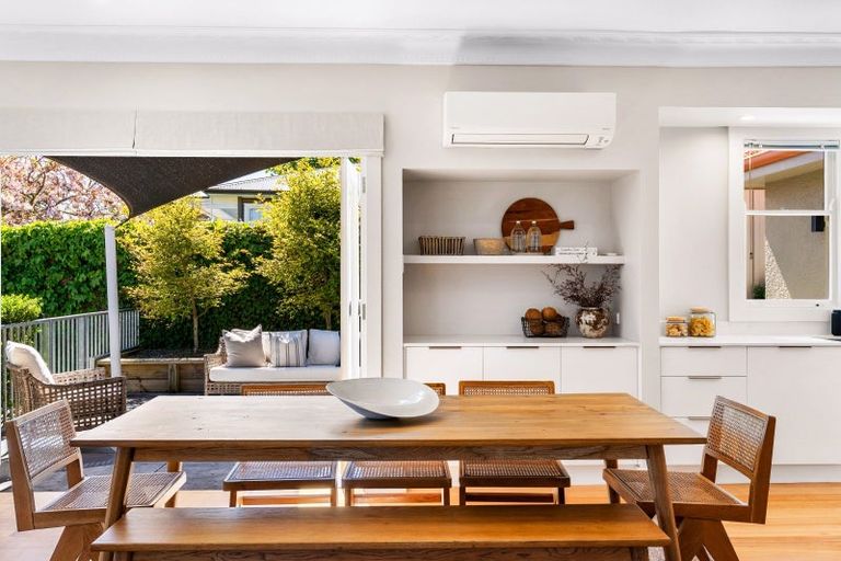 Photo of property in 11 Chambers Street, Havelock North, 4130