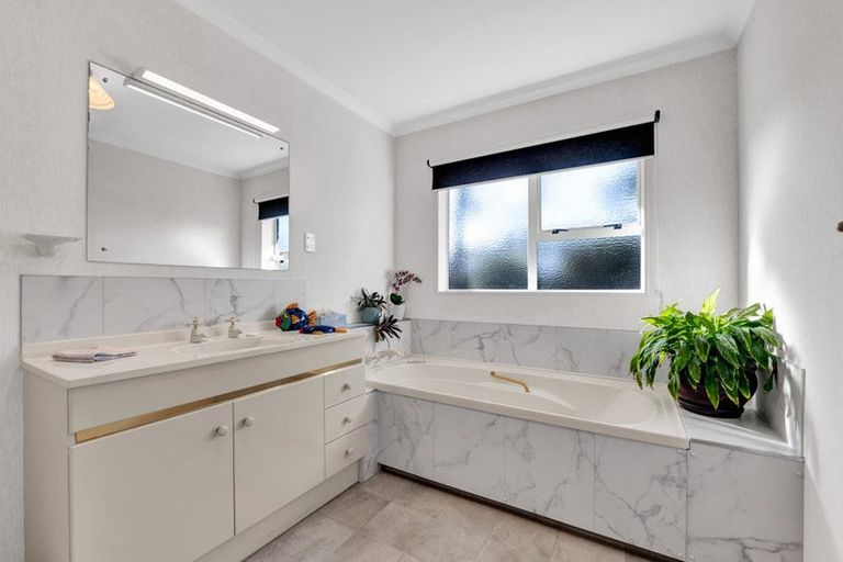 Photo of property in 26 Rata Street, Hawera, 4610