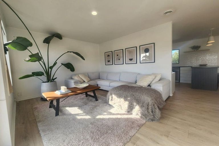 Photo of property in 11 Lorelei Place, Opaheke, Papakura, 2113