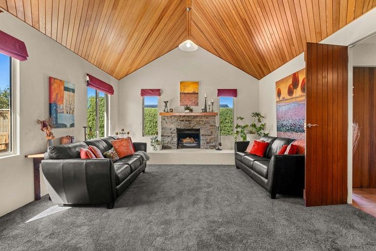 Photo of property in 36 Grey Street, Martinborough, 5711