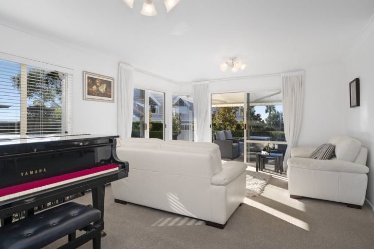 Photo of property in 2/674l Ranginui Road, Welcome Bay, Tauranga, 3175
