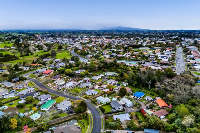 Photo of property in 17a Thames Street, Welbourn, New Plymouth, 4310