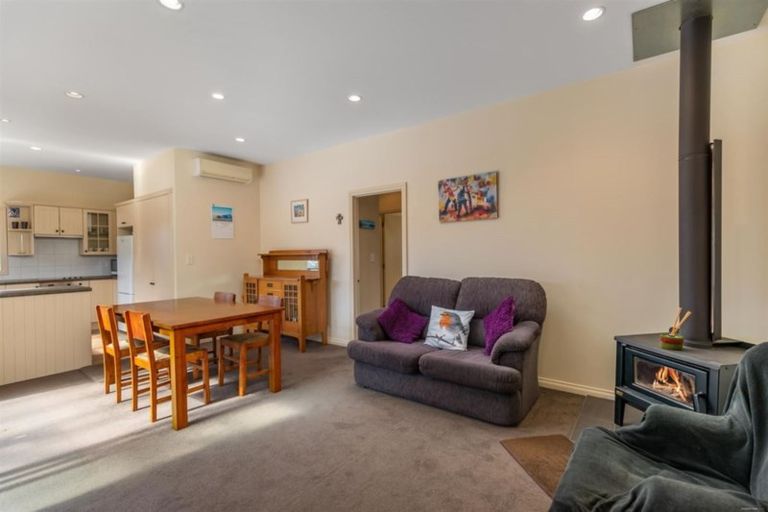 Photo of property in 90 Meadowstone Drive, Wanaka, 9305