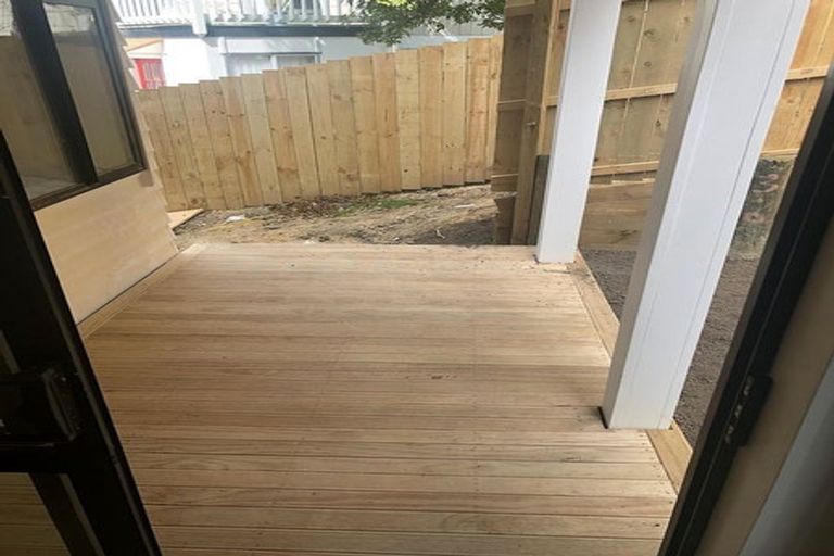 Photo of property in 31a Castleton Street, Birkdale, Auckland, 0626