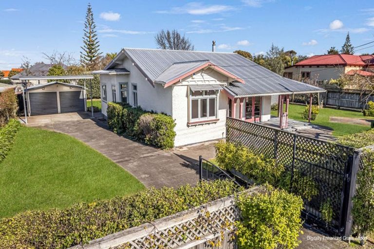Photo of property in 18 Durie Street, Durie Hill, Whanganui, 4500