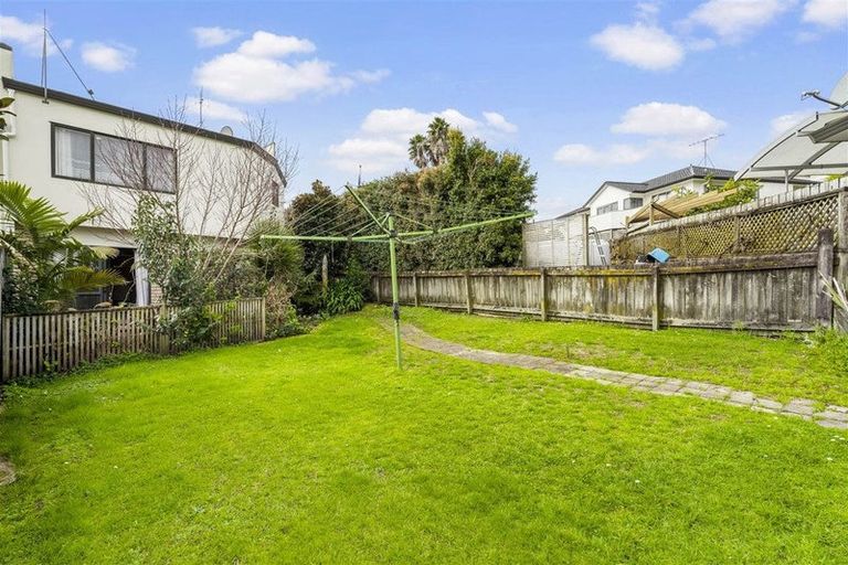 Photo of property in 41 Palmgreen Court, Stanmore Bay, Whangaparaoa, 0932