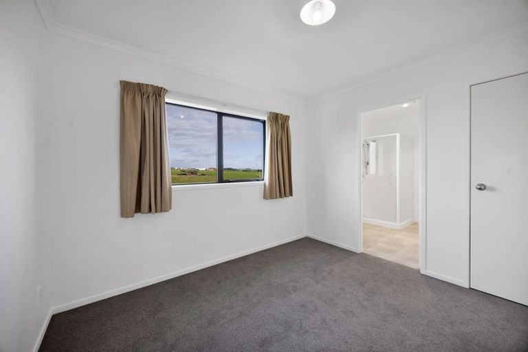 Photo of property in 902 Ararata Road, Ararata, Hawera, 4674