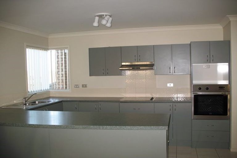 Photo of property in 21 Mahuri Street, Parklands, Christchurch, 8083