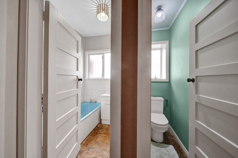 Photo of property in 38 Pembroke Road, Stratford, 4332