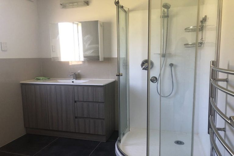 Photo of property in 66 Elliott Avenue, Bayview, Auckland, 0629