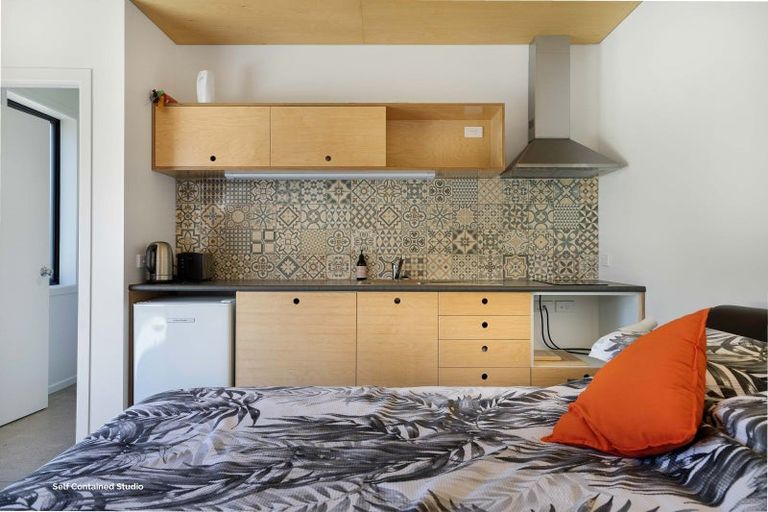 Photo of property in 13c Reading Street, Greytown, 5712