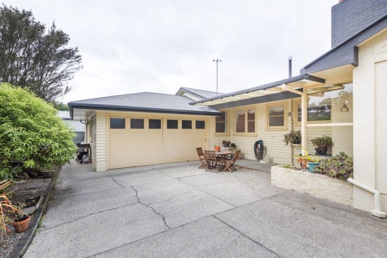 Photo of property in 22 Sheffield Street, Awapuni, Palmerston North, 4412