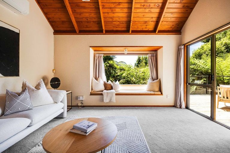 Photo of property in 163 Browns Bay Road, Browns Bay, Auckland, 0630