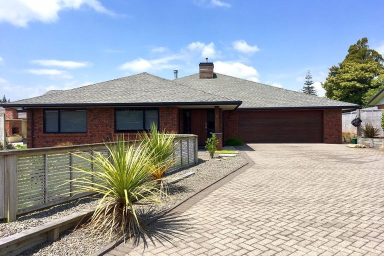 Photo of property in 7a Faber Place, Inglewood, 4330