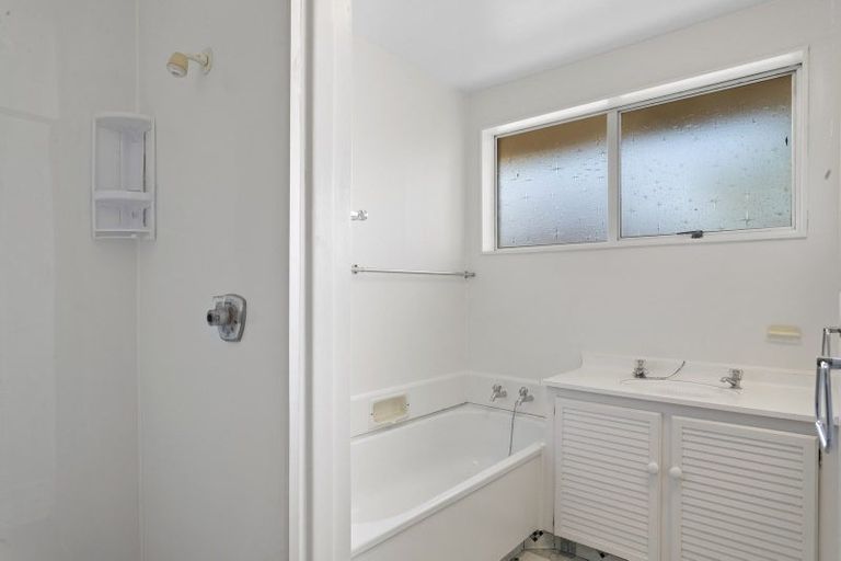 Photo of property in 59 Sarabande Avenue, Redwood, Christchurch, 8051