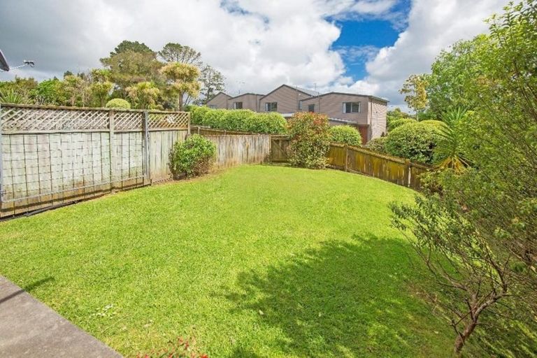 Photo of property in 11/3 Erewhon Place, Birkdale, Auckland, 0626