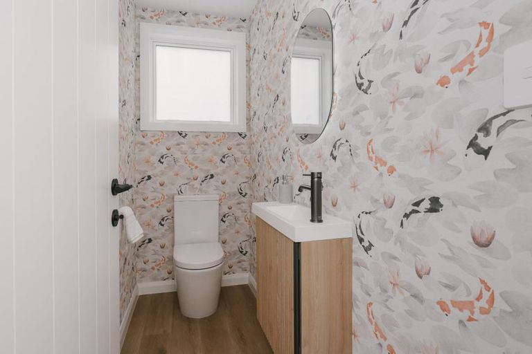 Photo of property in 15 Ihaka Street, Hokowhitu, Palmerston North, 4410