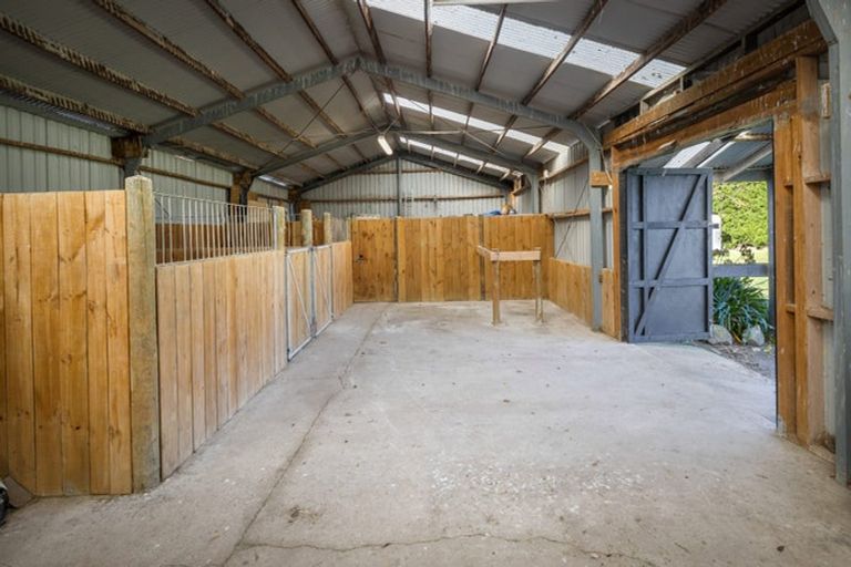 Photo of property in 2122 Wards Road, Charing Cross, Darfield, 7571