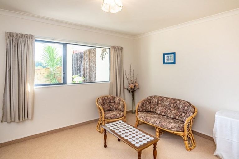 Photo of property in 3 Rifleman Lane, Paraparaumu Beach, Paraparaumu, 5032