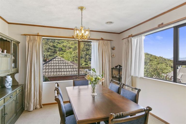 Photo of property in 14 Satara Crescent, Khandallah, Wellington, 6035