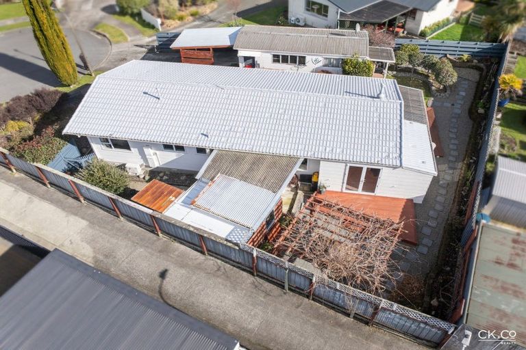 Photo of property in 22 Denver Grove, Totara Park, Upper Hutt, 5018
