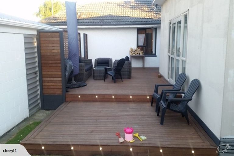 Photo of property in 16 Trafford Street, Harewood, Christchurch, 8051