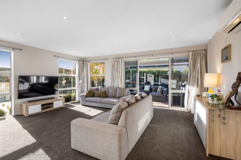 Photo of property in 5 Carpenter Drive, Prebbleton, 7604