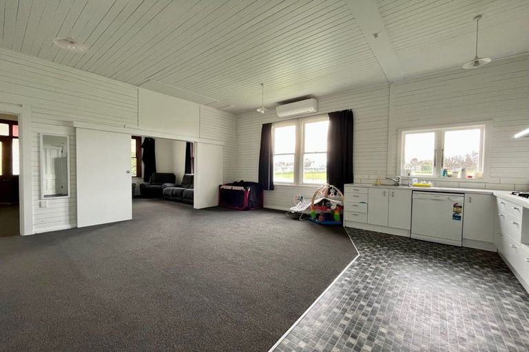 Photo of property in 1448 Kimbolton Road, Cheltenham, Feilding, 4777