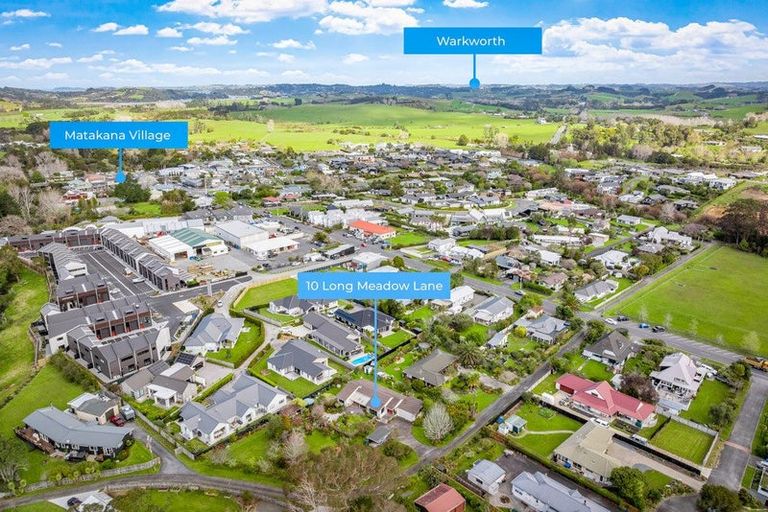 Photo of property in 10 Long Meadow Lane, Matakana, Warkworth, 0985