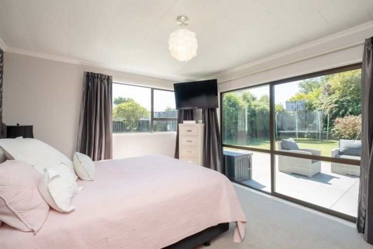 Photo of property in 27 Margaret Street, Stratford, 4332