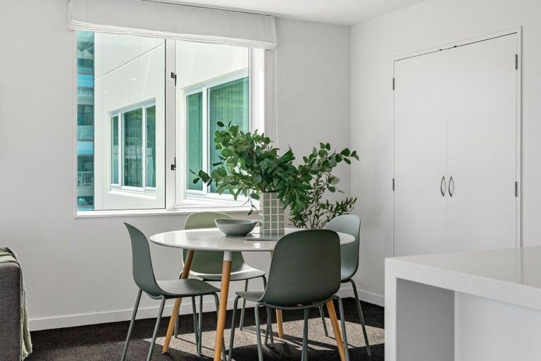 Photo of property in 27/12 Maunganui Road, Mount Maunganui, 3116