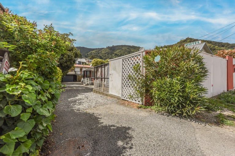 Photo of property in 82b Wellington Street, Picton, 7220