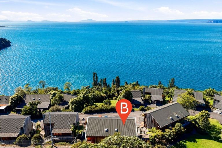 Photo of property in 88 Pukawa Road, Pukawa Bay, Turangi, 3381