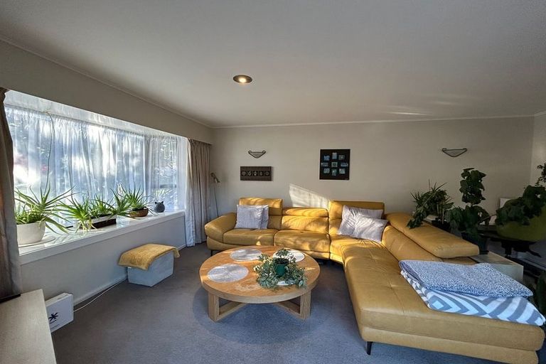 Photo of property in 18 Pahau Place, Cracroft, Christchurch, 8025