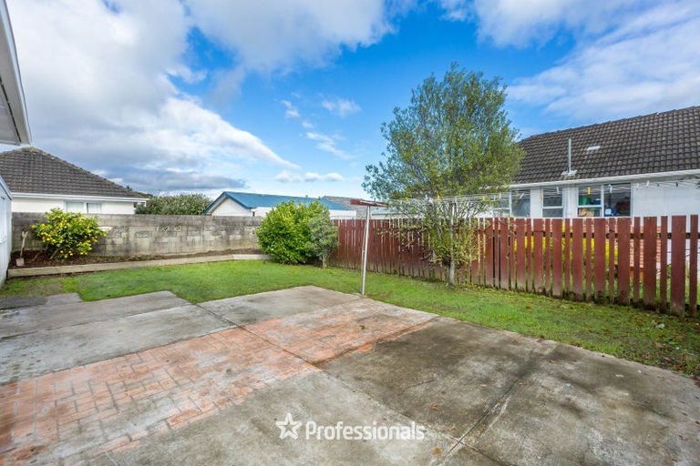 Photo of property in 53 Totara Park Road, Clouston Park, Upper Hutt, 5018