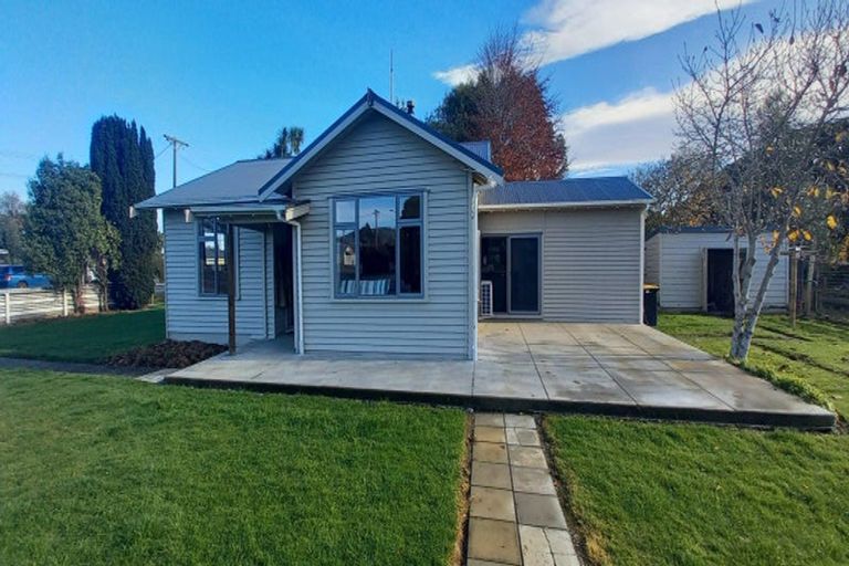 Photo of property in 6 Half Mile Road, Tuatapere, 9620