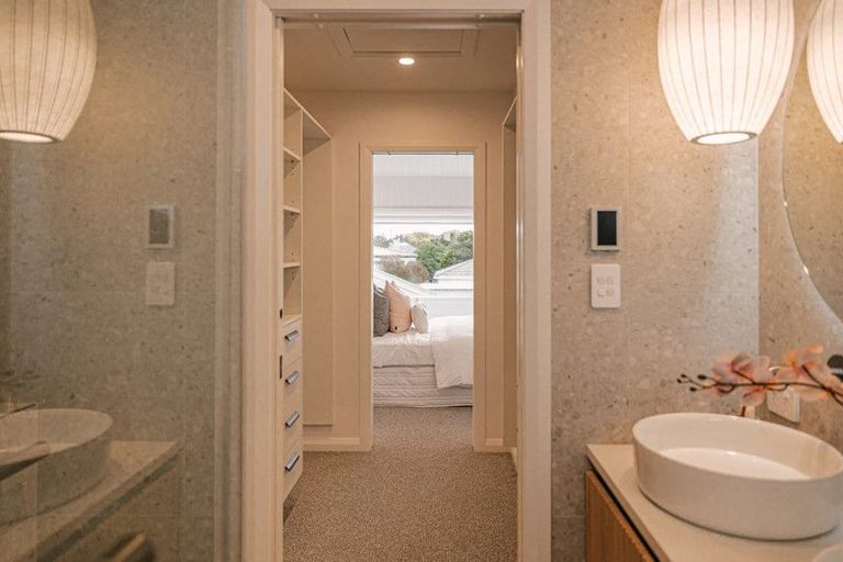 Photo of property in 15 Ihaka Street, Hokowhitu, Palmerston North, 4410