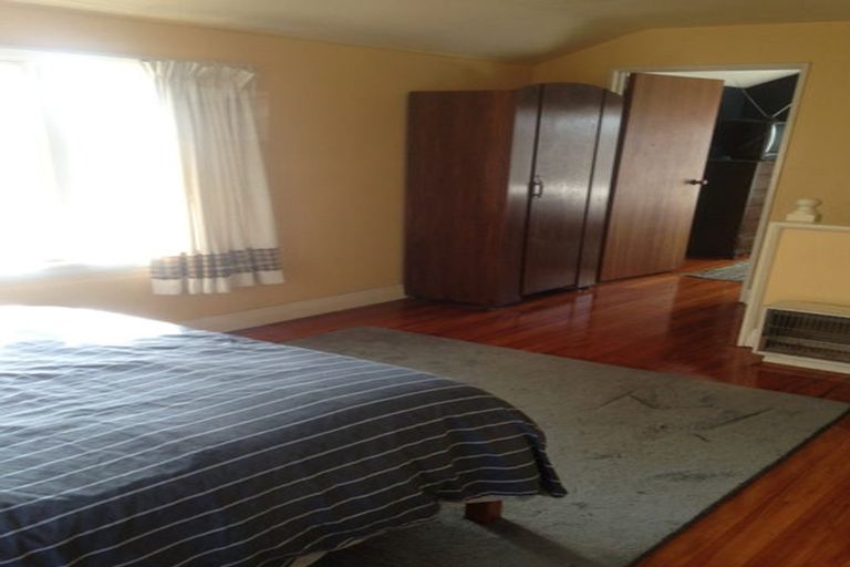 Photo of property in 129 Bristol Street, St Albans, Christchurch, 8014