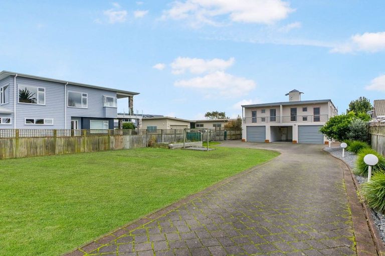 Photo of property in 27unit Willow Avenue, Hannahs Bay, Rotorua, 3010