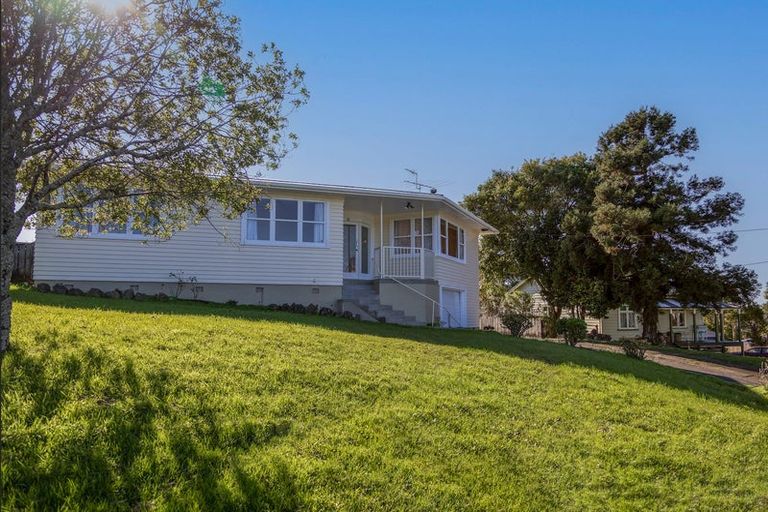 Photo of property in 47a Glengarry Road, Glen Eden, Auckland, 0602